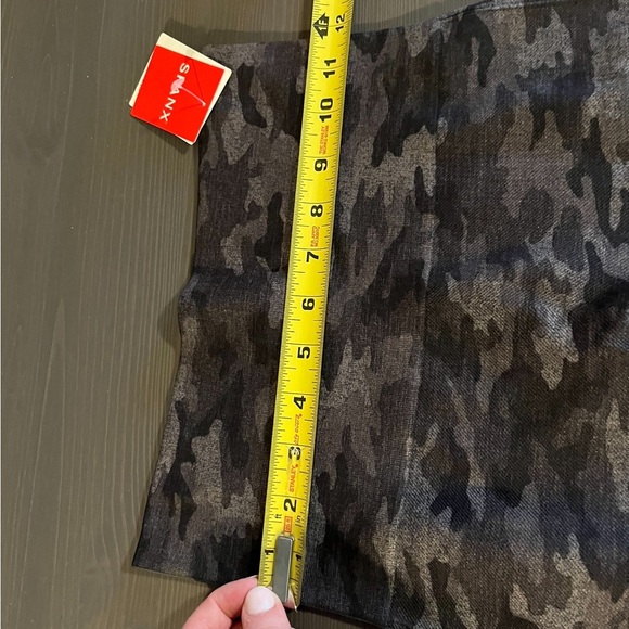 Spanx Look At Me Now Leggings NWT - Picture 7 of 8